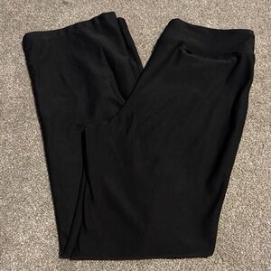 L.L. Bean Women's Black Straight Leg Pants